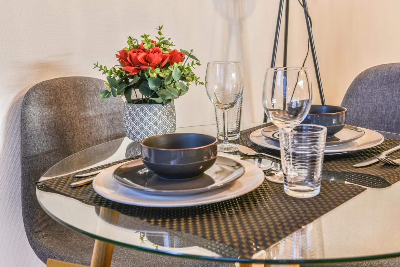 Lumineux - L'Authentique - Centre Apartment อาเกอโน ภายนอก รูปภาพ