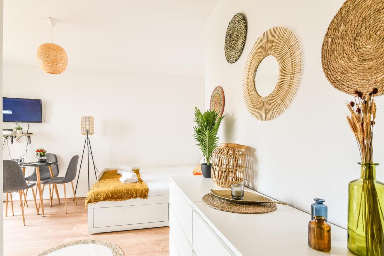 Lumineux - L'Authentique - Centre Apartment อาเกอโน ภายนอก รูปภาพ